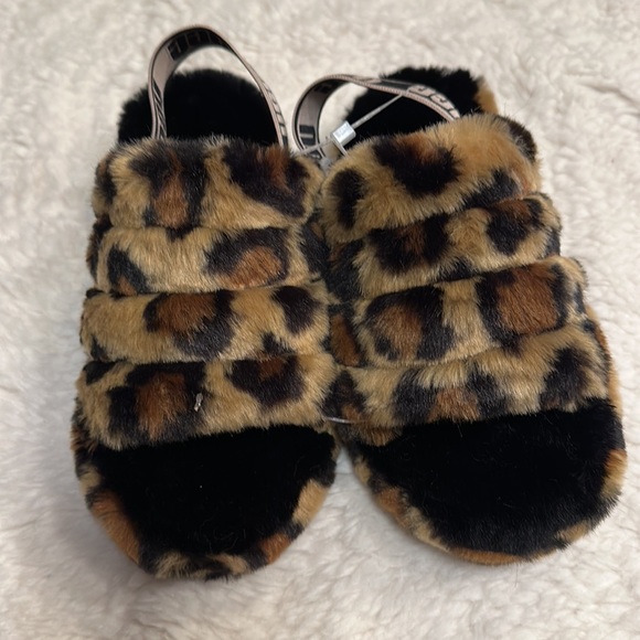 NWT! UGG Kids Leopard Printed Open Toe Slingback Sandals size 3 - Picture 8 of 9